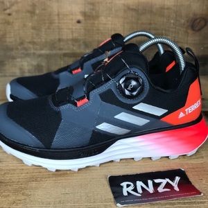 Brand new adidas BOA shoes